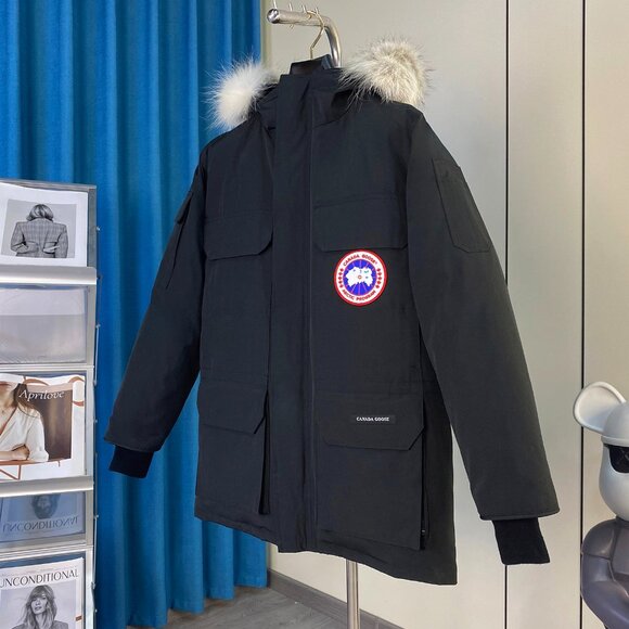 Canada Goose Expedition Parka - Picture 4 of 9